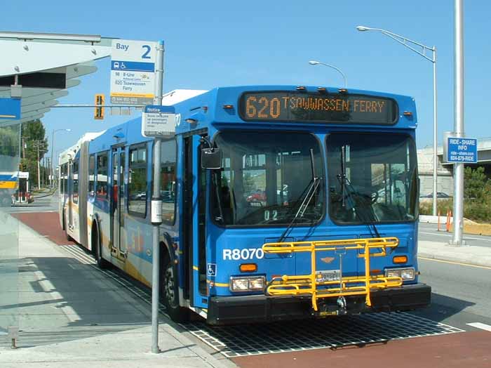 Coast Mountain Bus New Flyer D60LF articulated bus R8070